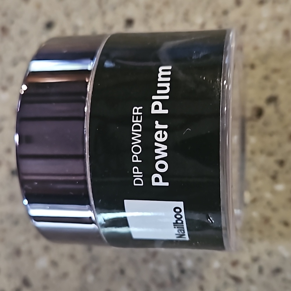 Nailboo Power Plum Dip Powder